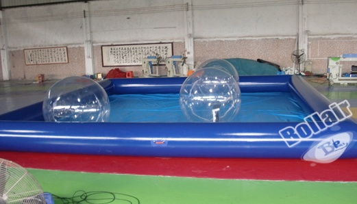 Cool inflatable deep pool with water ball