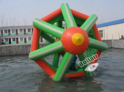 Inflatable Water Roller for water game