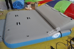 Inflatable water bed with storing space